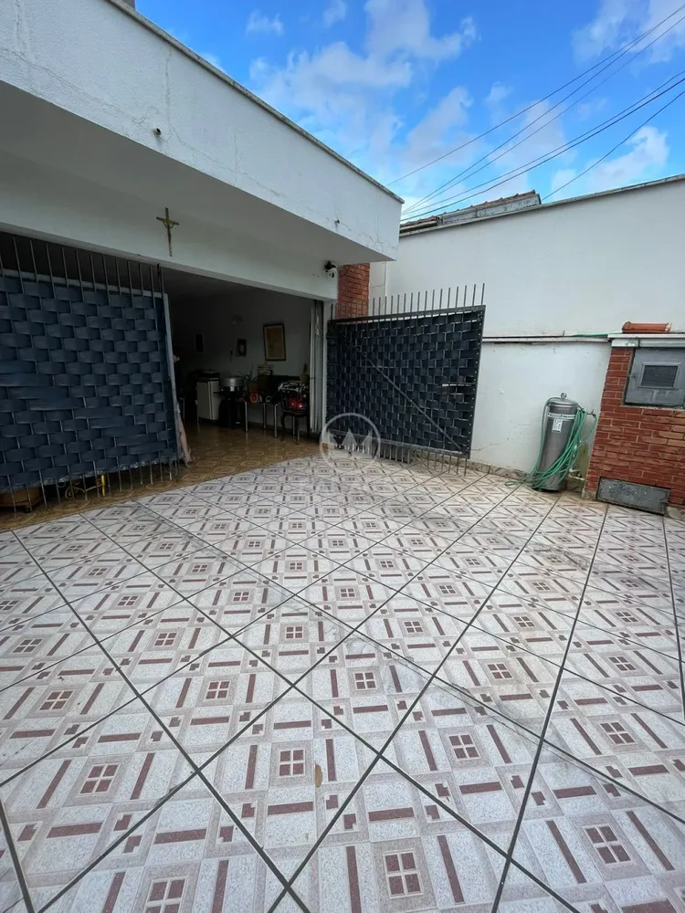Casa, 3 quartos, 236 m² - Foto 2