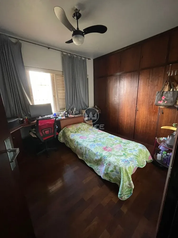 Casa, 3 quartos, 236 m² - Foto 7
