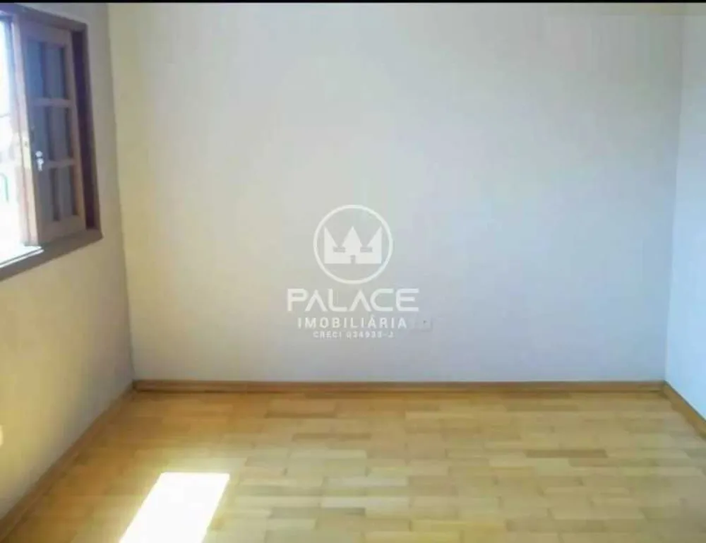 Casa, 3 quartos, 189 m² - Foto 2