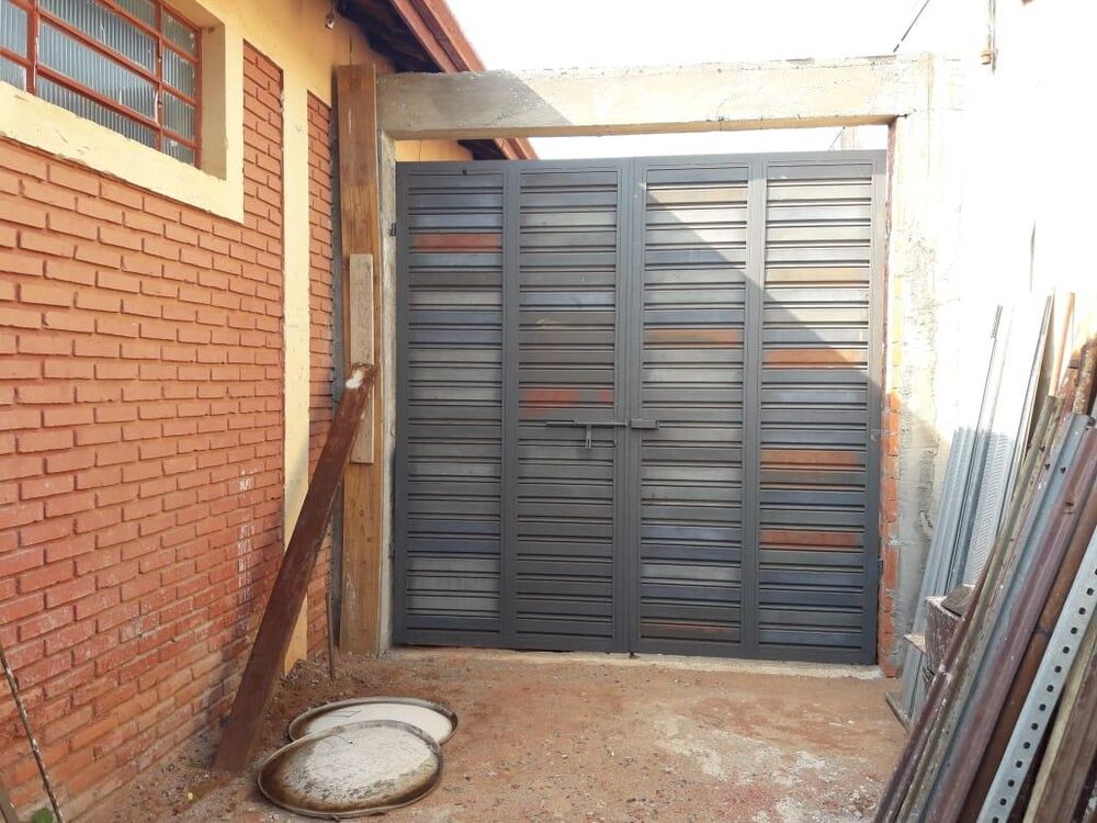 Casa à venda com 2 quartos, 140m² - Foto 3