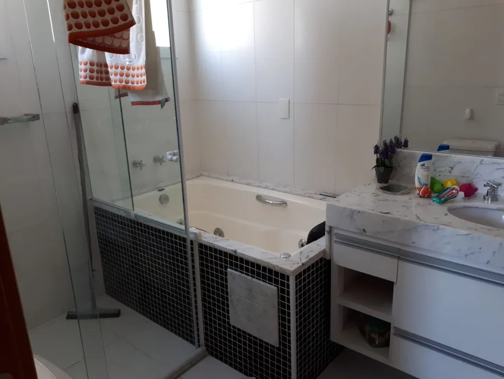Apartamento, 3 quartos, 140 m² - Foto 3