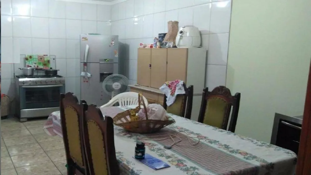 Casa, 3 quartos, 62 m² - Foto 2