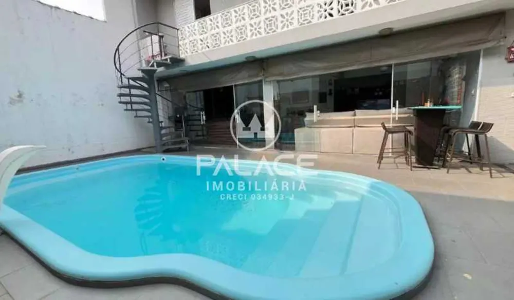 Casa, 5 quartos, 150 m² - Foto 1