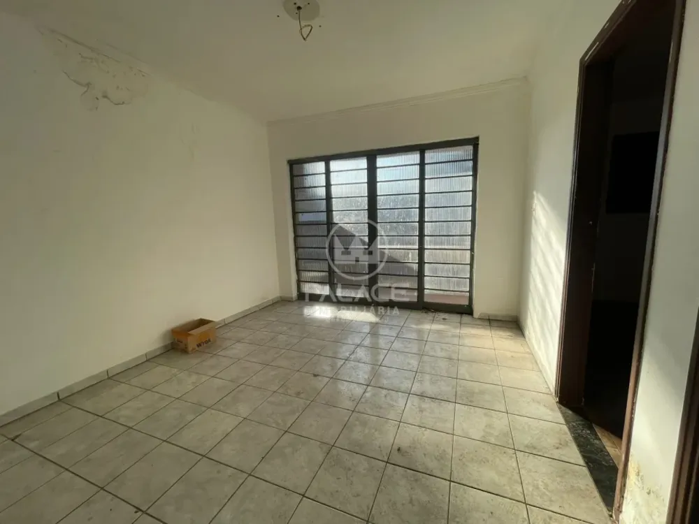Casa, 2 quartos, 200 m² - Foto 4