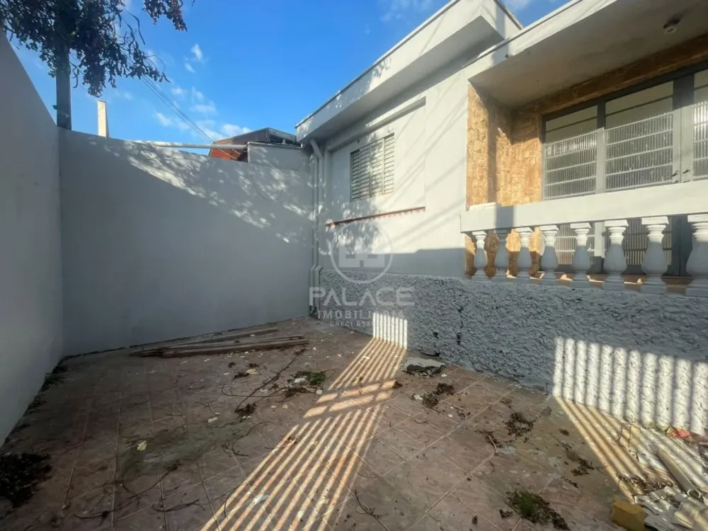 Casa, 2 quartos, 200 m² - Foto 1