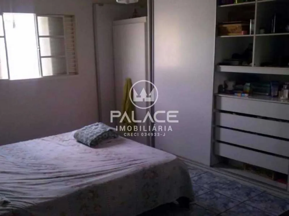 Casa, 3 quartos, 239 m² - Foto 1