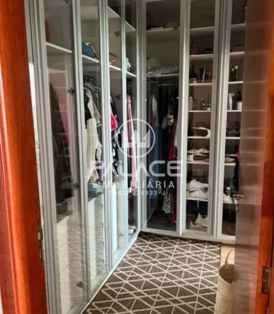 Casa, 3 quartos, 184 m² - Foto 1