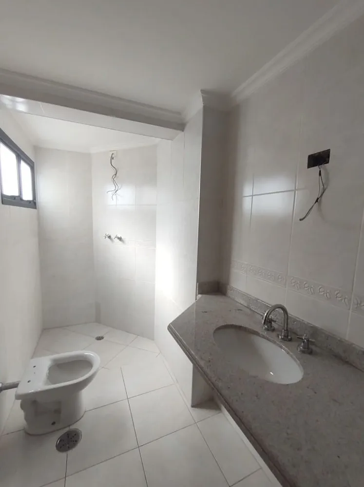 Apartamento, 3 quartos, 136 m² - Foto 2