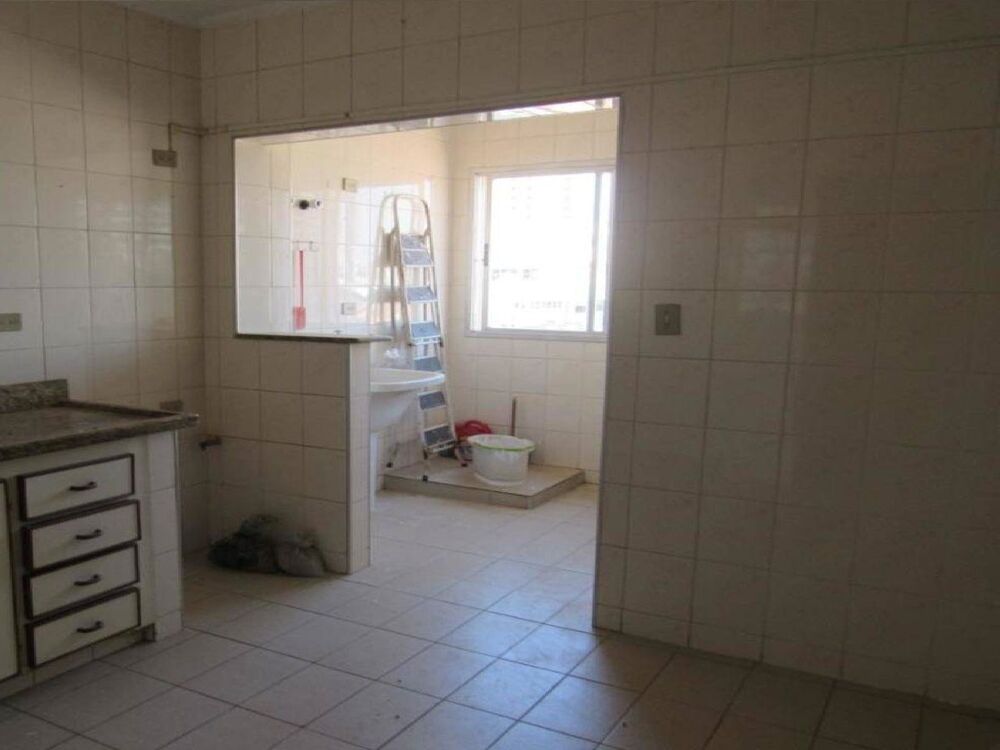 Apartamento à venda com 2 quartos, 68m² - Foto 5