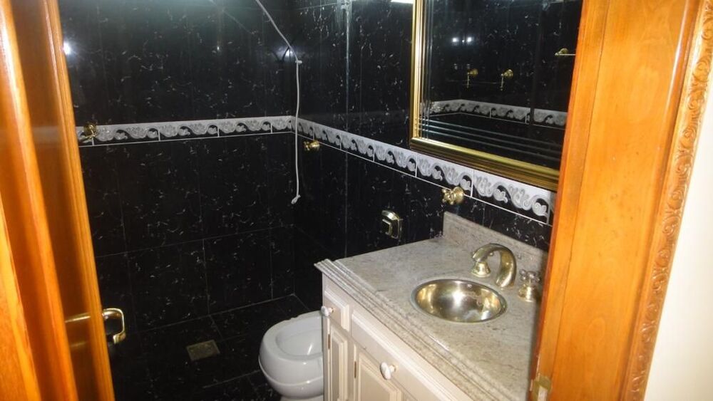 Casa à venda com 3 quartos, 357m² - Foto 7