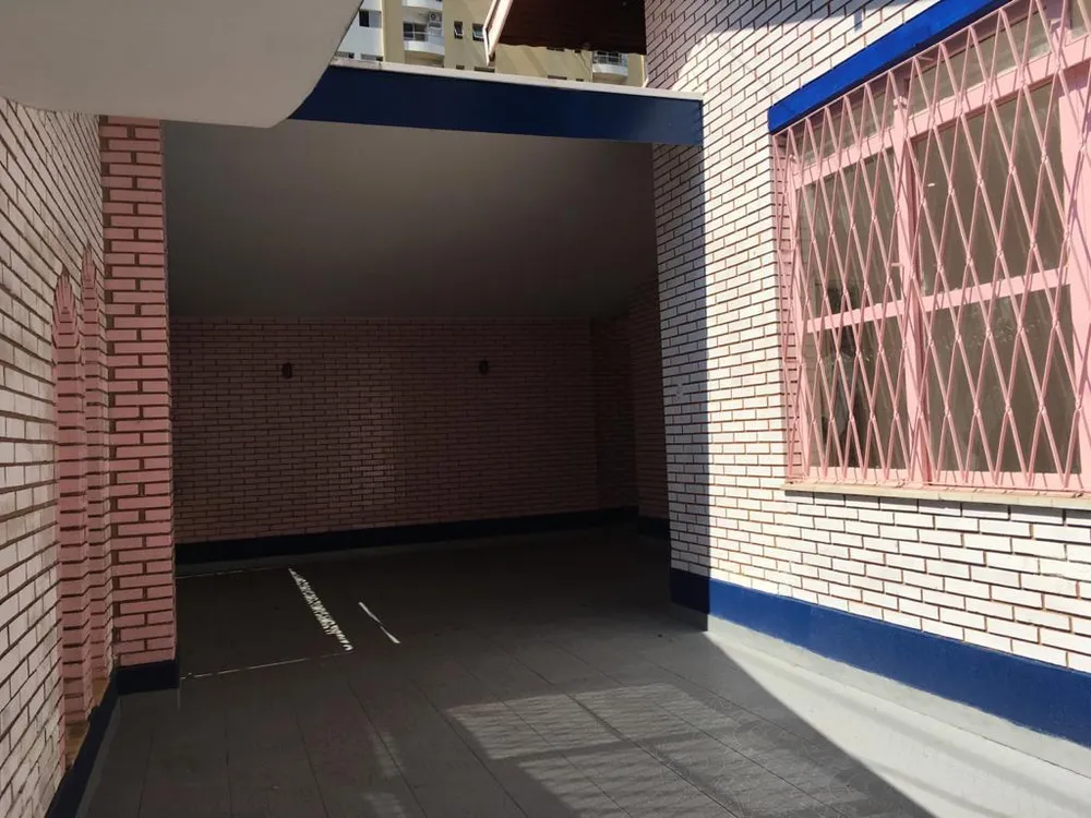 Casa, 3 quartos, 280 m² - Foto 2