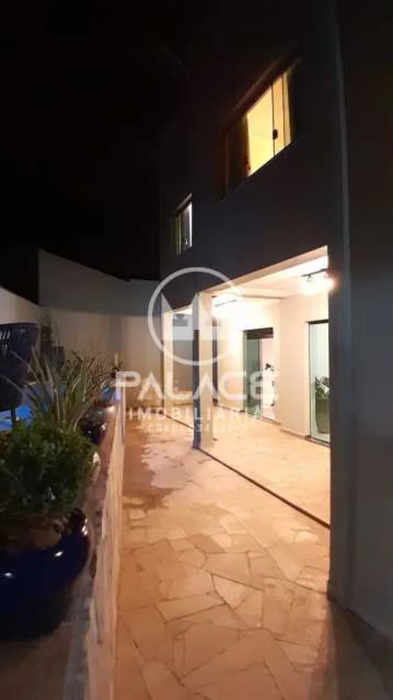 Casa, 4 quartos, 358 m² - Foto 2