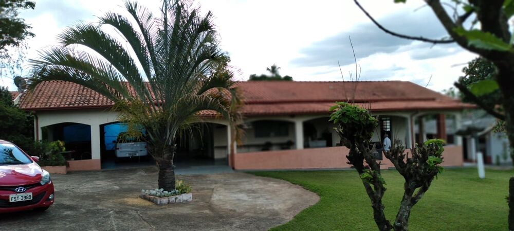 Sítio à venda com 2 quartos, 300m² - Foto 1