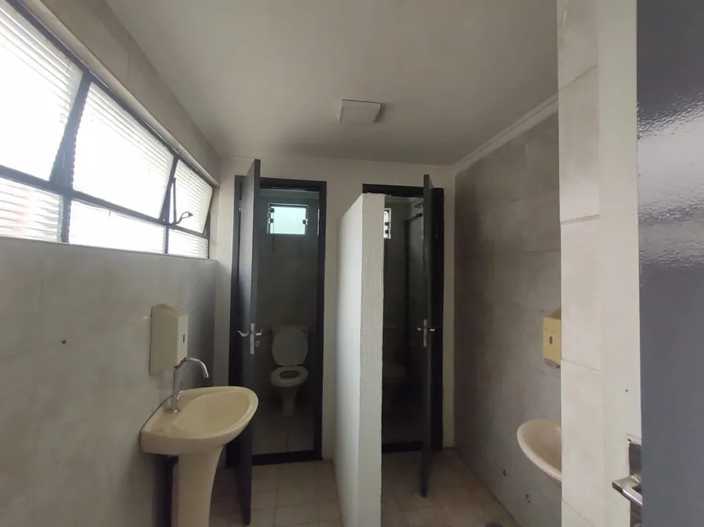 Casa, 8 quartos, 267 m² - Foto 8