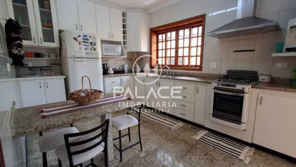 Casa, 4 quartos, 263 m² - Foto 5