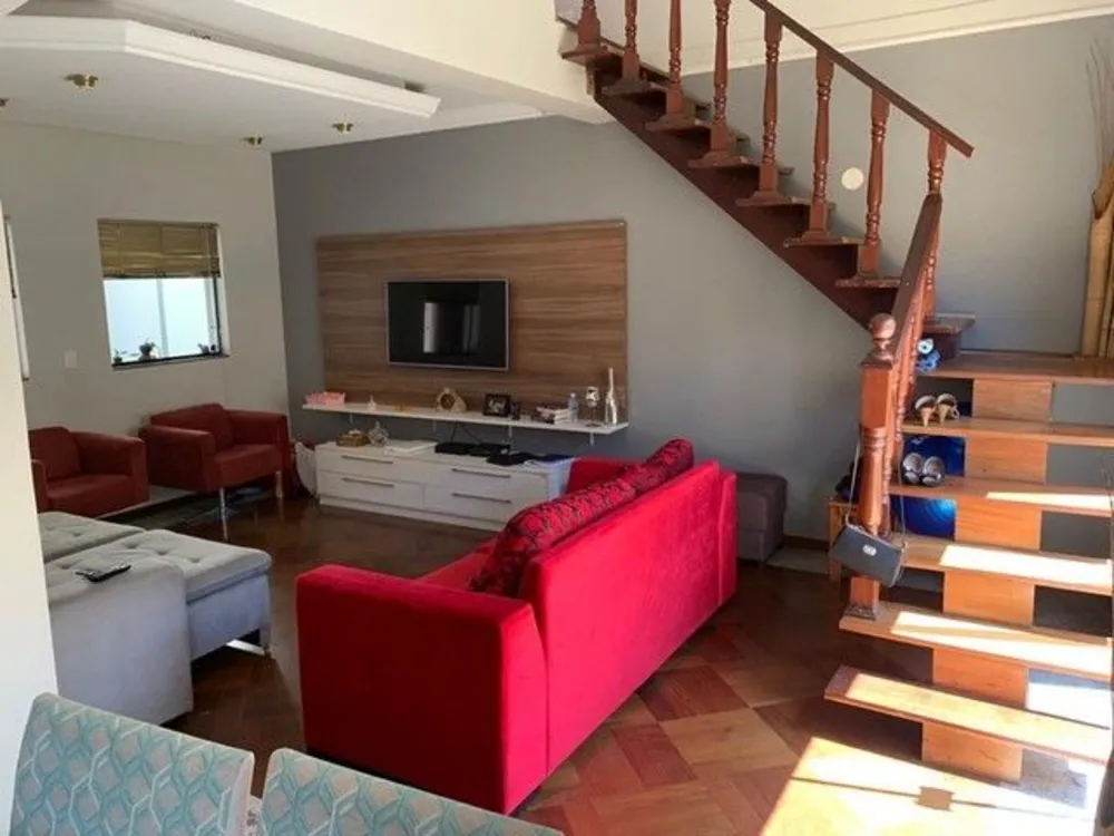 Casa, 3 quartos, 297 m² - Foto 3