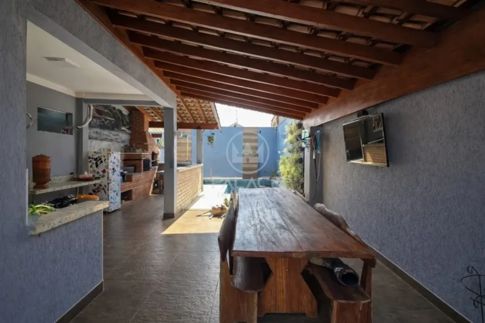 Casa, 3 quartos, 161 m² - Foto 2