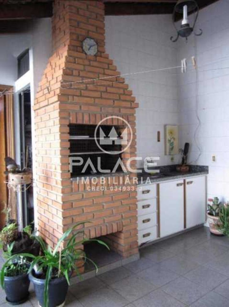 Casa à venda com 3 quartos, 250m² - Foto 6