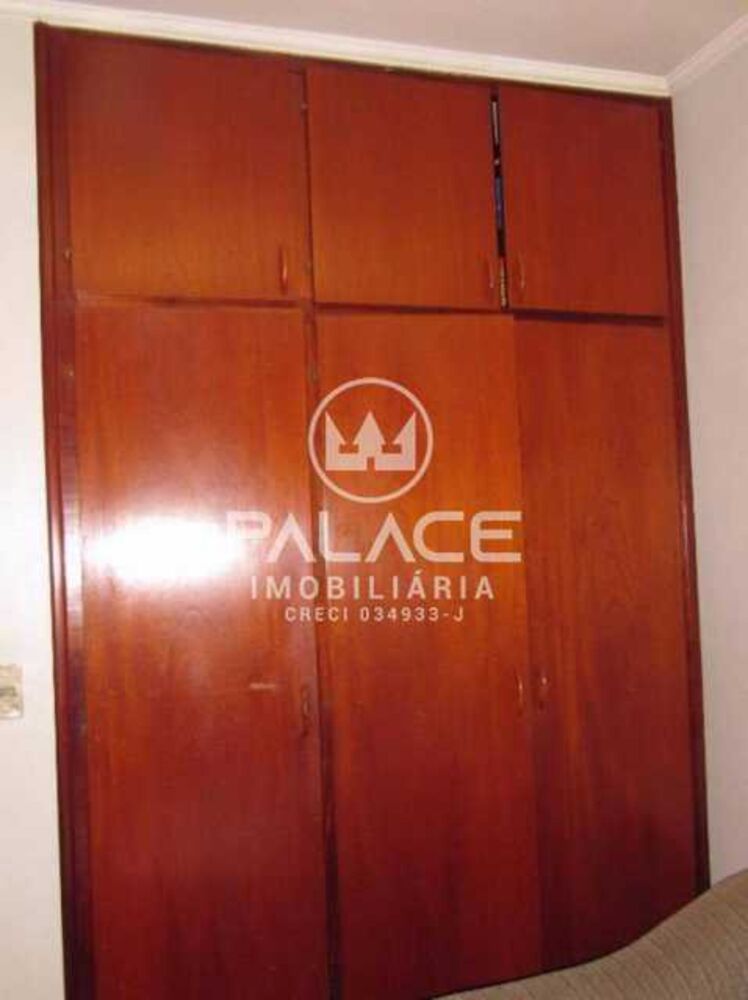 Casa à venda com 3 quartos, 250m² - Foto 4