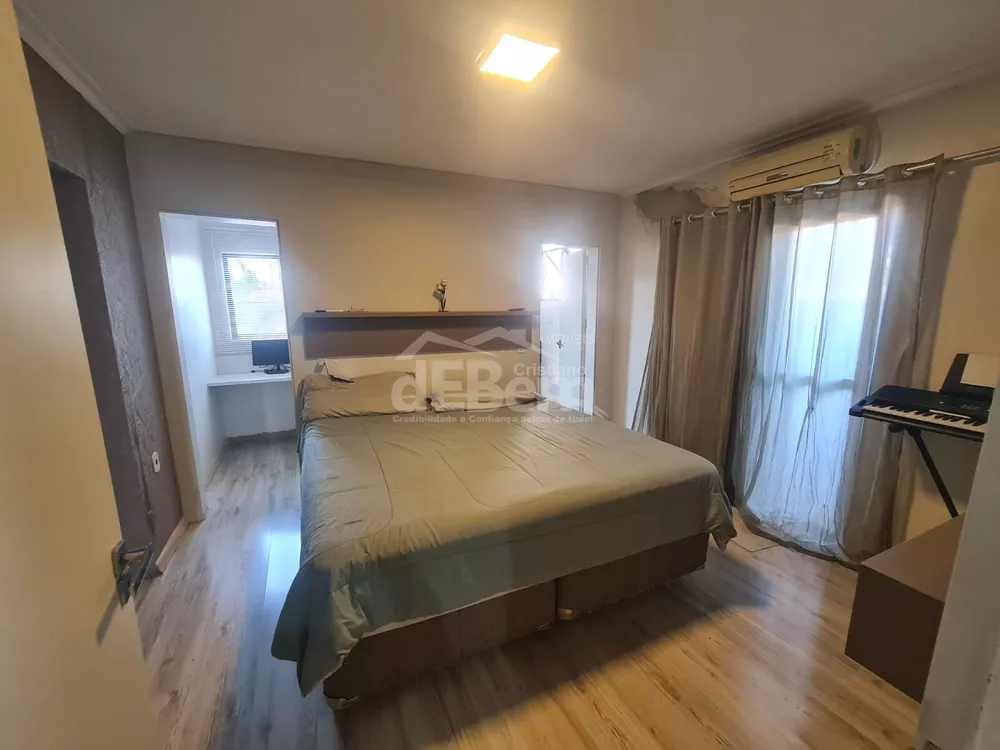 Casa, 3 quartos, 126 m² - Foto 1