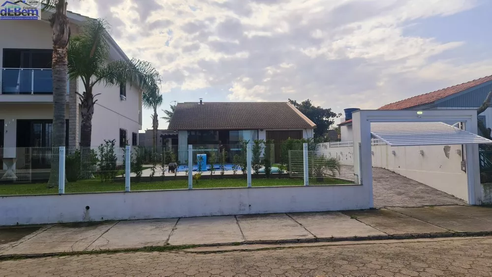 Casa, 3 quartos, 310 m² - Foto 2