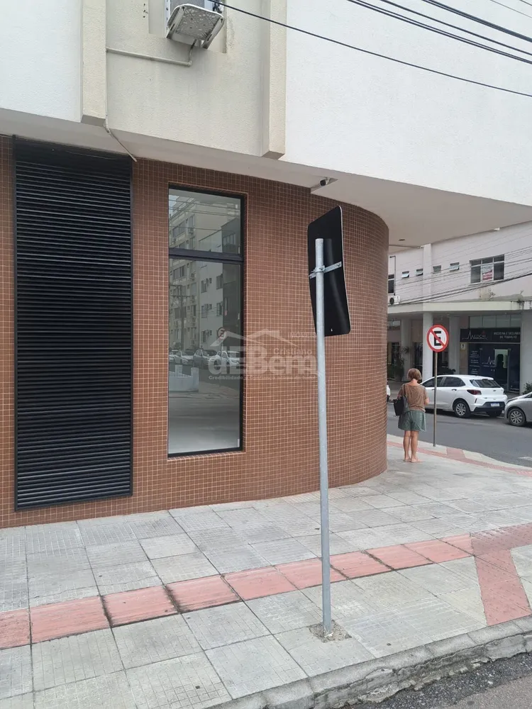 Sala-Conjunto, 147 m² - Foto 1
