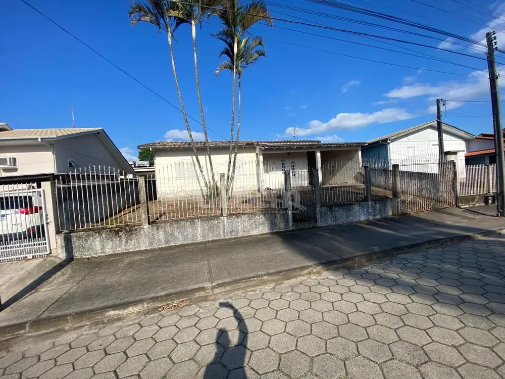 Casa, 3 quartos, 135 m² - Foto 1