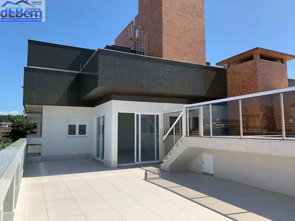 Cobertura, 3 quartos, 342 m² - Foto 1
