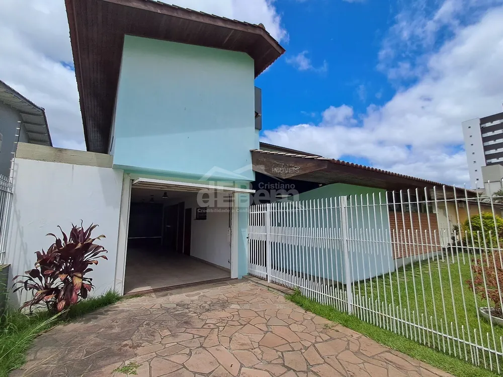 Casa, 5 quartos, 260 m² - Foto 2