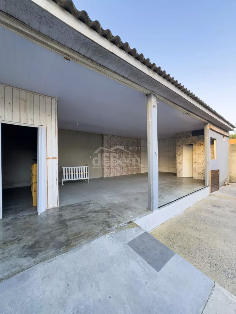 Casa, 4 quartos, 242 m² - Foto 3
