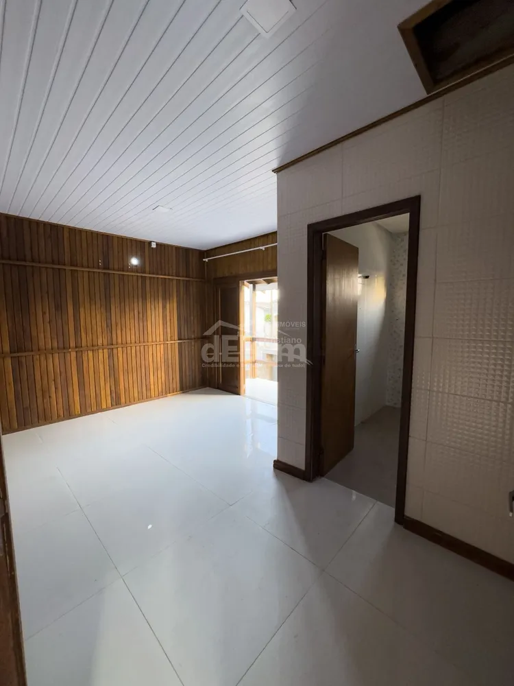 Casa, 4 quartos, 242 m² - Foto 10