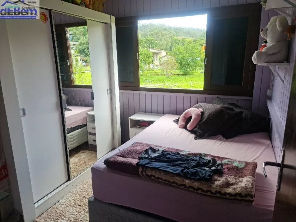 Casa, 3 quartos, 177 m² - Foto 1