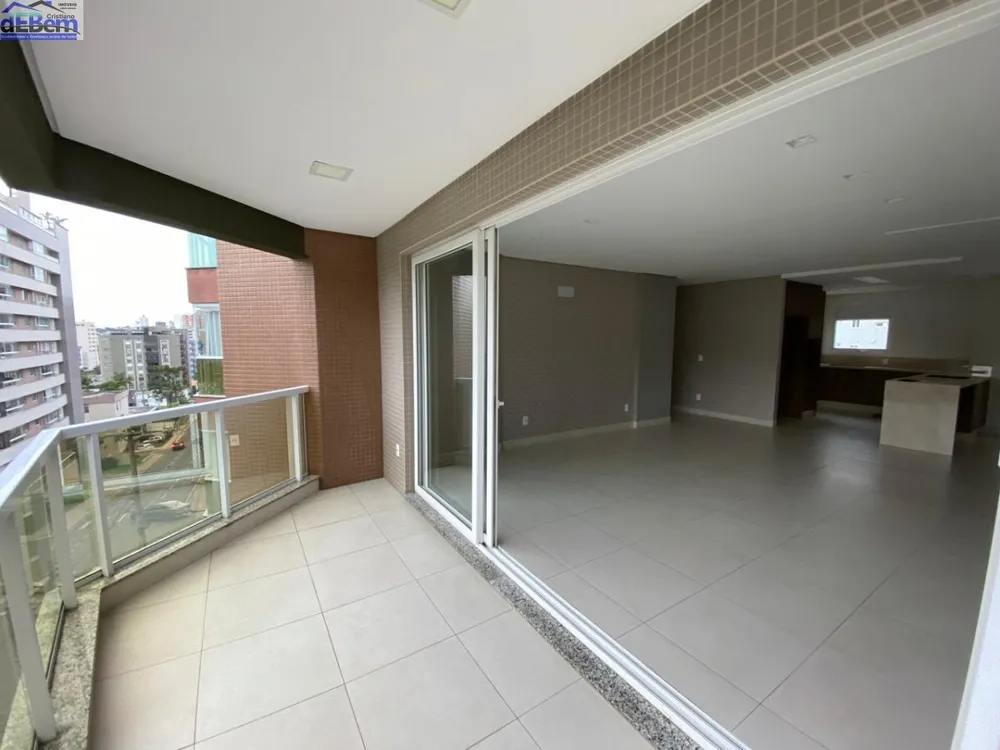 Apartamento, 3 quartos, 182 m² - Foto 1