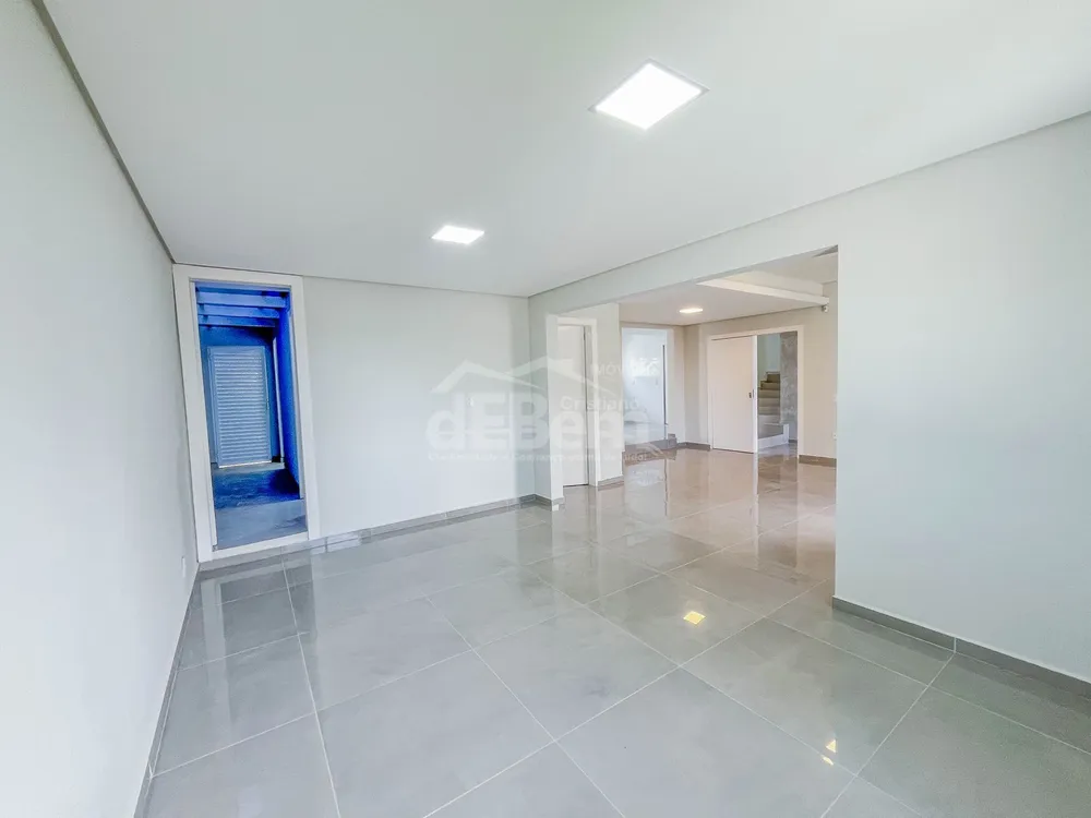 Casa, 3 quartos, 388 m² - Foto 2