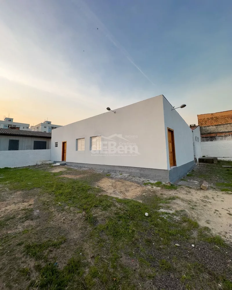 Depósito-Galpão, 197 m² - Foto 1