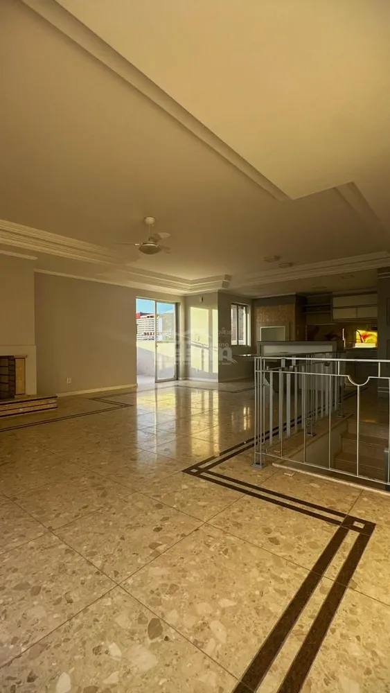 Cobertura, 4 quartos, 291 m² - Foto 3
