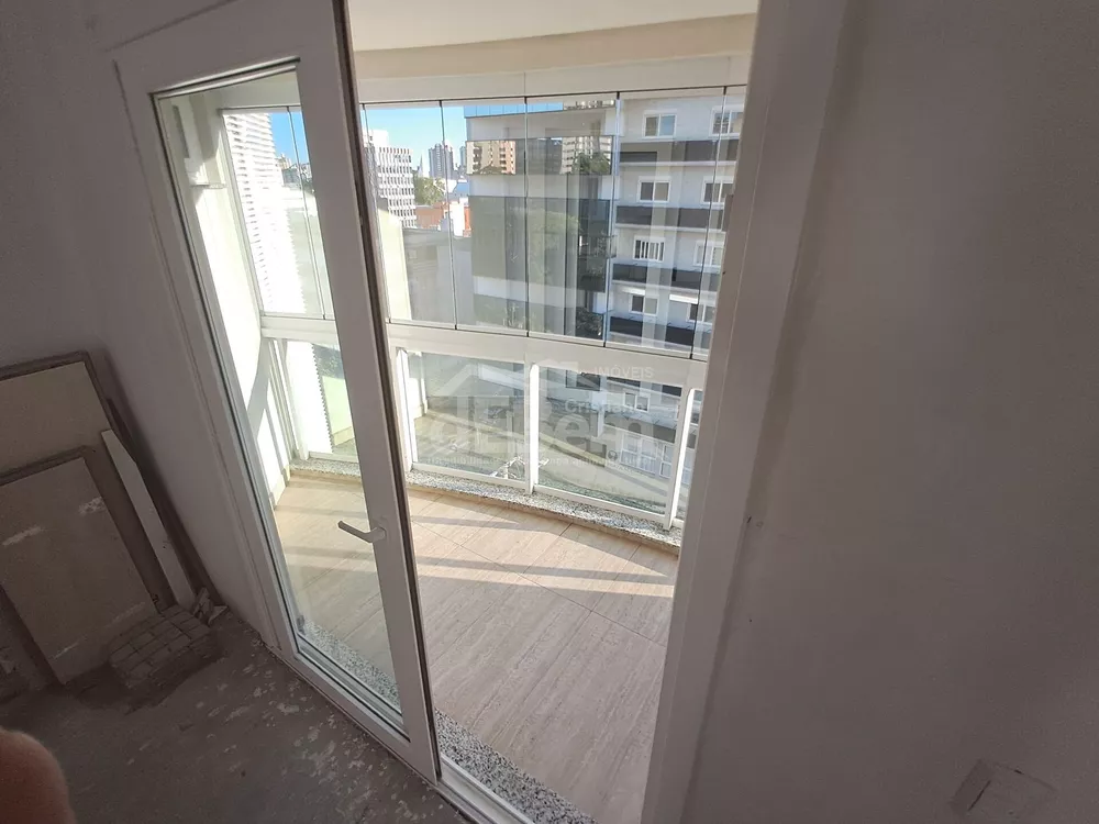 Apartamento, 240 m² - Foto 2