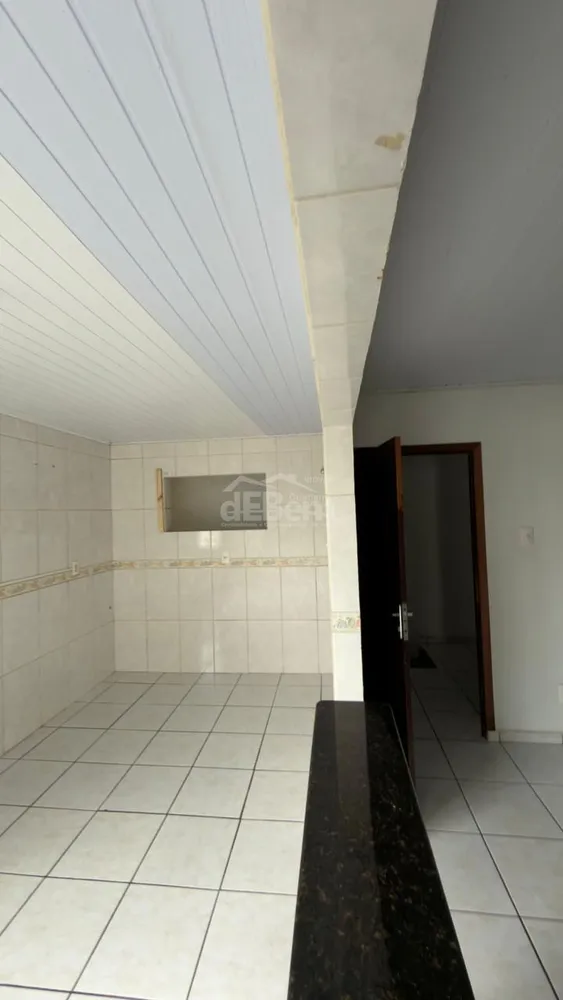 Casa, 4 quartos, 227 m² - Foto 2
