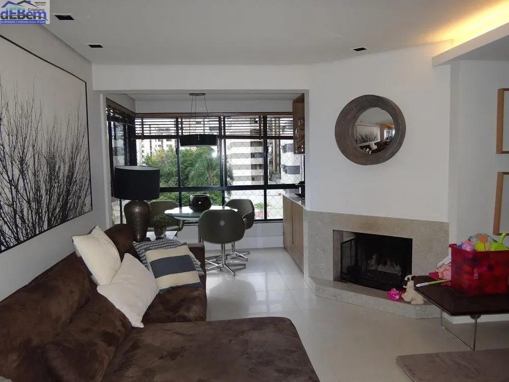 Apartamento, 3 quartos, 147 m² - Foto 2
