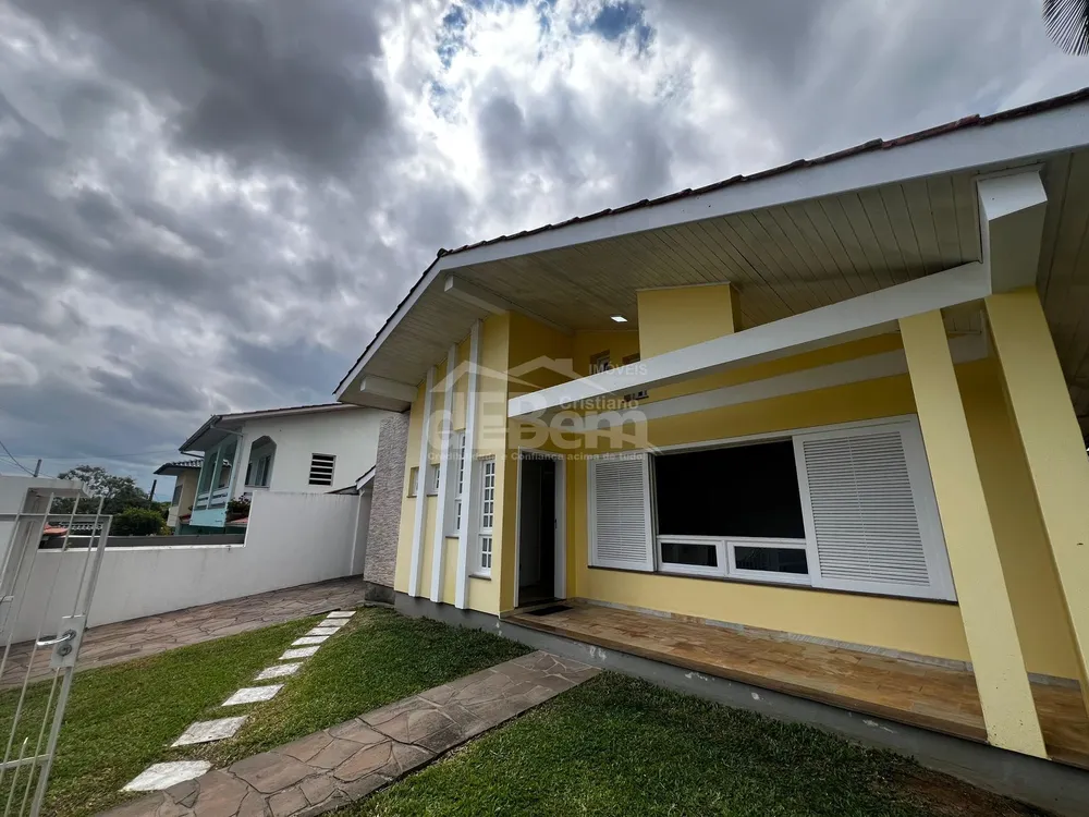 Casa, 5 quartos, 260 m² - Foto 2