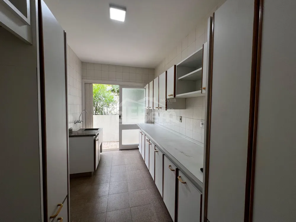 Casa, 5 quartos, 260 m² - Foto 11