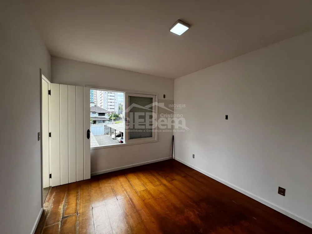 Casa, 5 quartos, 260 m² - Foto 16