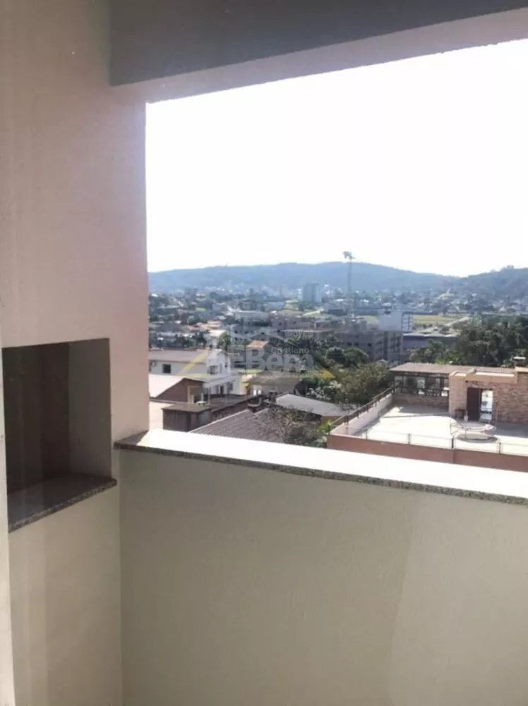 Apartamento, 2 quartos, 6077 m² - Foto 1