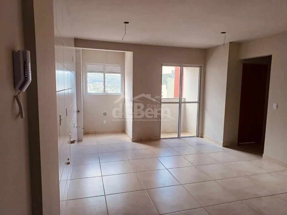 Apartamento, 2 quartos, 6077 m² - Foto 3