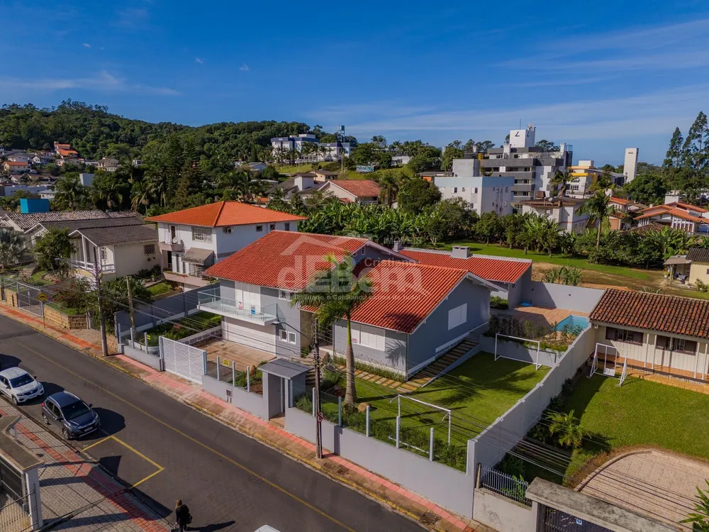 Casa, 4 quartos, 453 m² - Foto 2