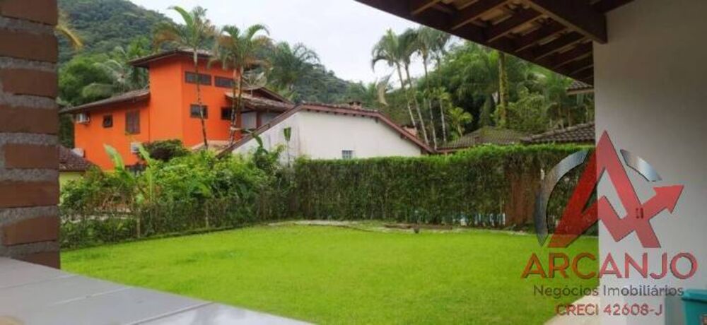 Casa à venda com 3 quartos, 180m² - Foto 4