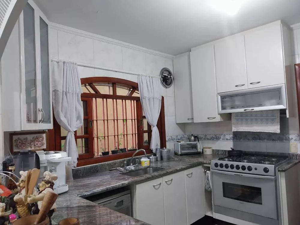 Sobrado, 4 quartos, 197 m² - Foto 4