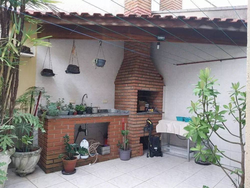 Sobrado, 4 quartos, 197 m² - Foto 1