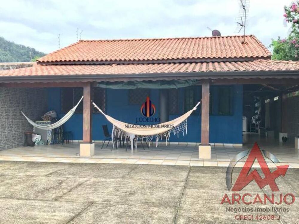 Casa à venda com 2 quartos, 57m² - Foto 1