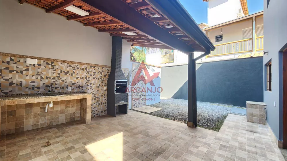 Casa, 6 quartos, 200 m² - Foto 2